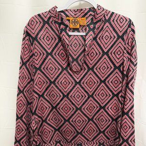 TORY BURCH V Neck Blouse, Size 8, Black Pink diamond pattern